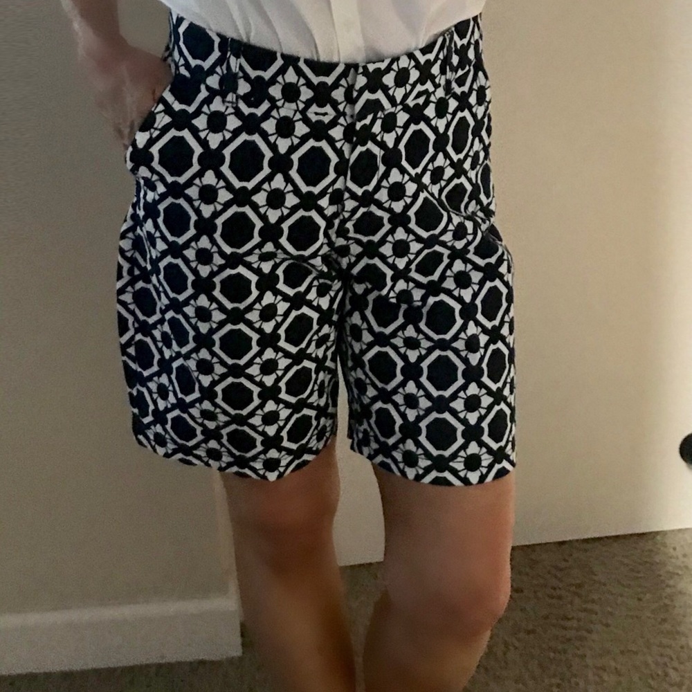 Crown & Ivy Shorts